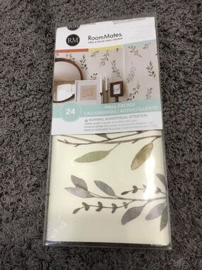 Room Mates Peel & Stick Wall Decals-24-Leaves
